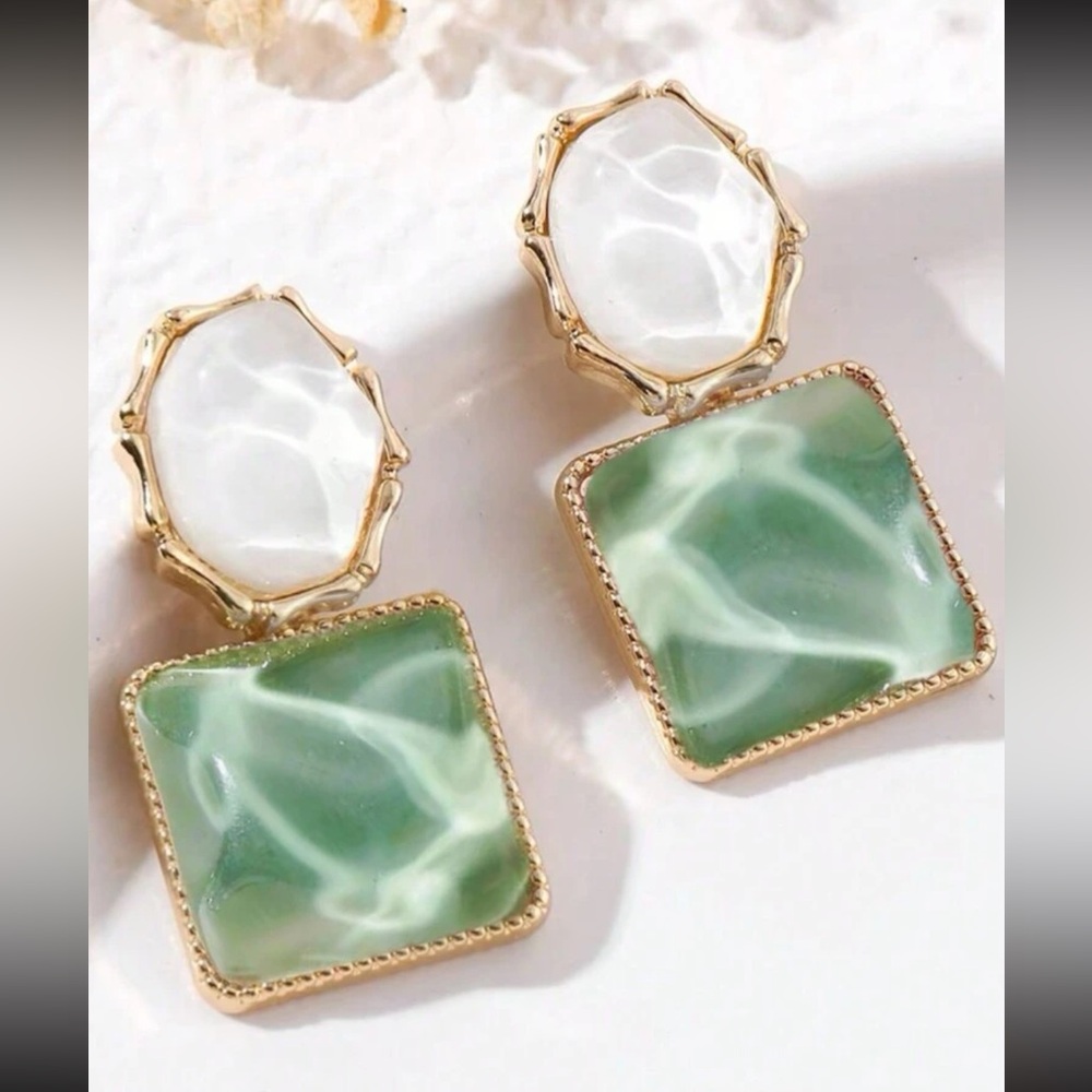 Anthropologie Gold White and Green Resin Drop Earrings